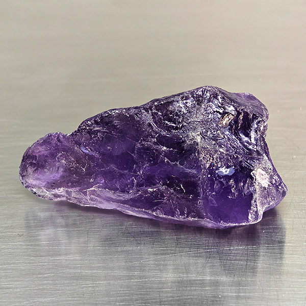 Natural Purple Amethyst Gemstones 186.64 Ct. Rough Shape 50 x 28 Mm. Natural Purple Amethyst Gemstones 186.64 Ct. Rough Shape 50 x 28 Mm.