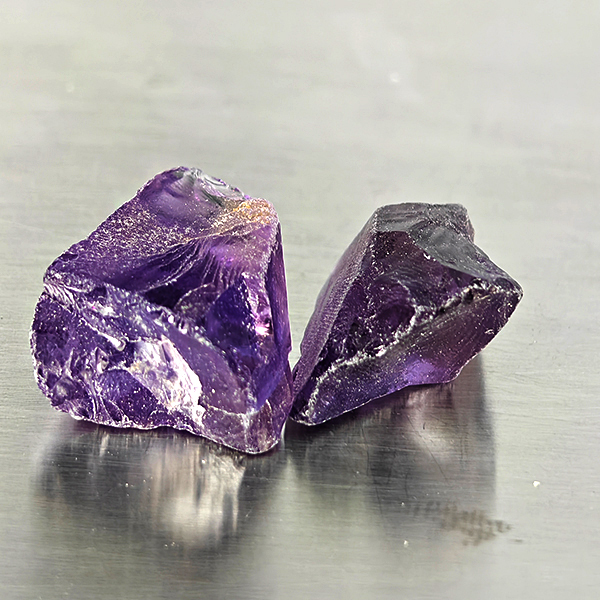 Natural Purple Amethyst Gemstones 28.12 Ct. 2 Pcs. Rough Shape 20 x 19 Mm. Natural Purple Amethyst Gemstones 28.12 Ct. 2 Pcs. Rough Shape 20 x 19 Mm.