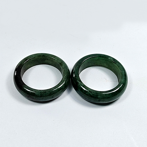 33.75 Ct. 2 Pcs. Beauteous Natural Gems White Green Rings Jade Size 6.5