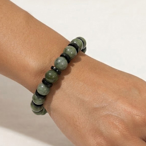 Natural Multi Color Jade Gemstones 176.62 Ct. Beads Mixed Shape Flexibility Bracelet Natural Multi Color Jade Gemstones 176.62 Ct. Beads Mixed Shape Flexibility Bracelet